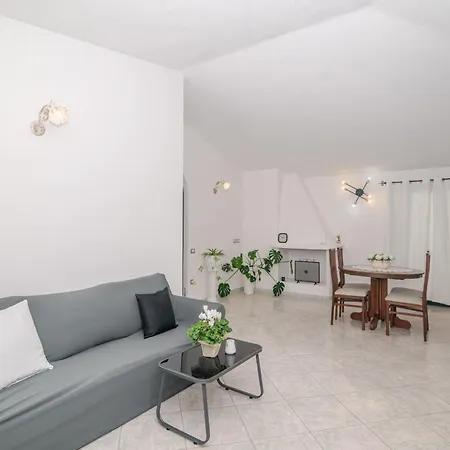 La Casa Di Piera Vakantiehuis Tamarispa
